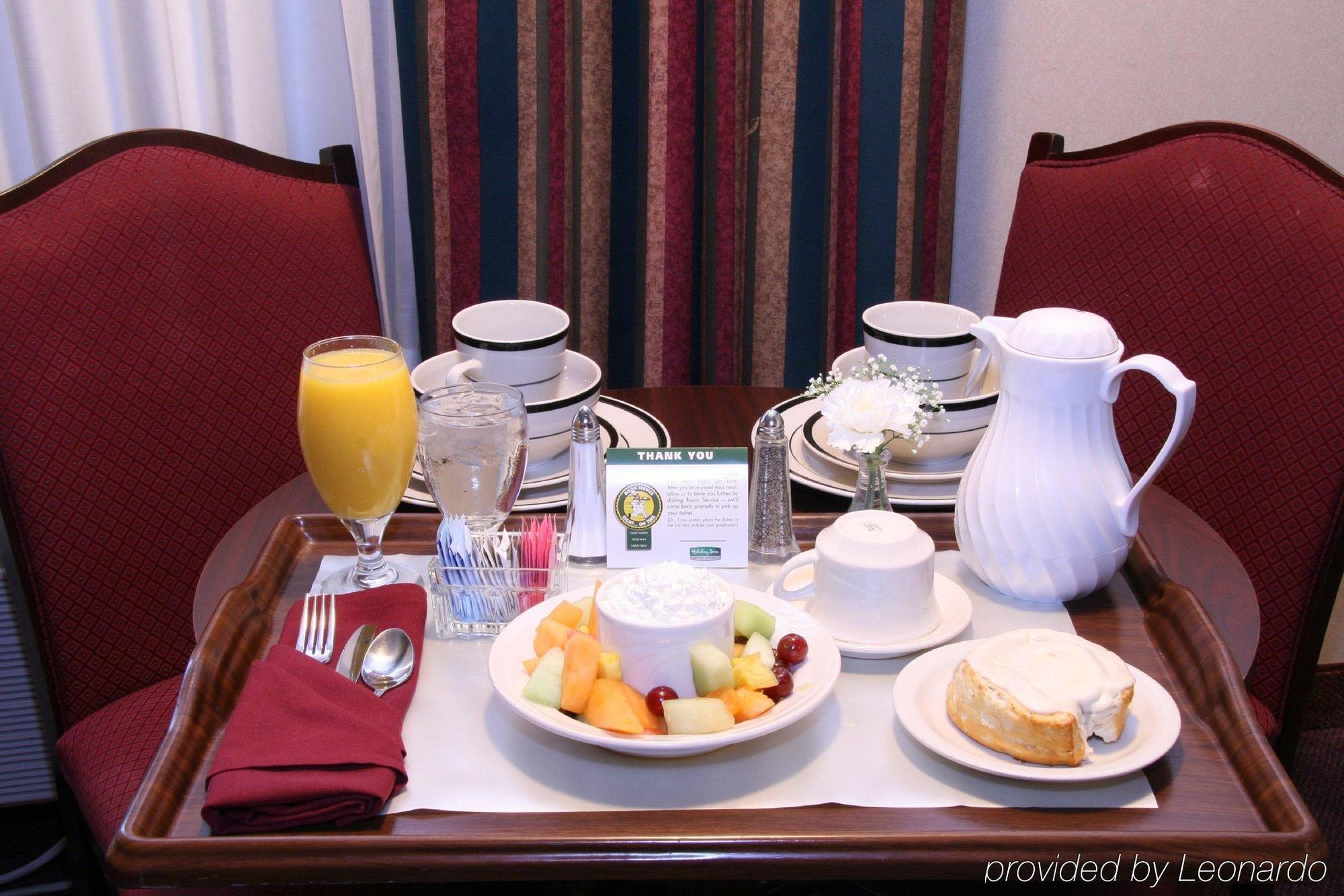 Holiday Inn Selma - Swancourt Εξωτερικό φωτογραφία