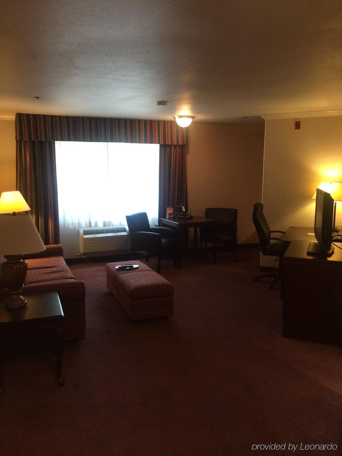 Holiday Inn Selma - Swancourt Εξωτερικό φωτογραφία