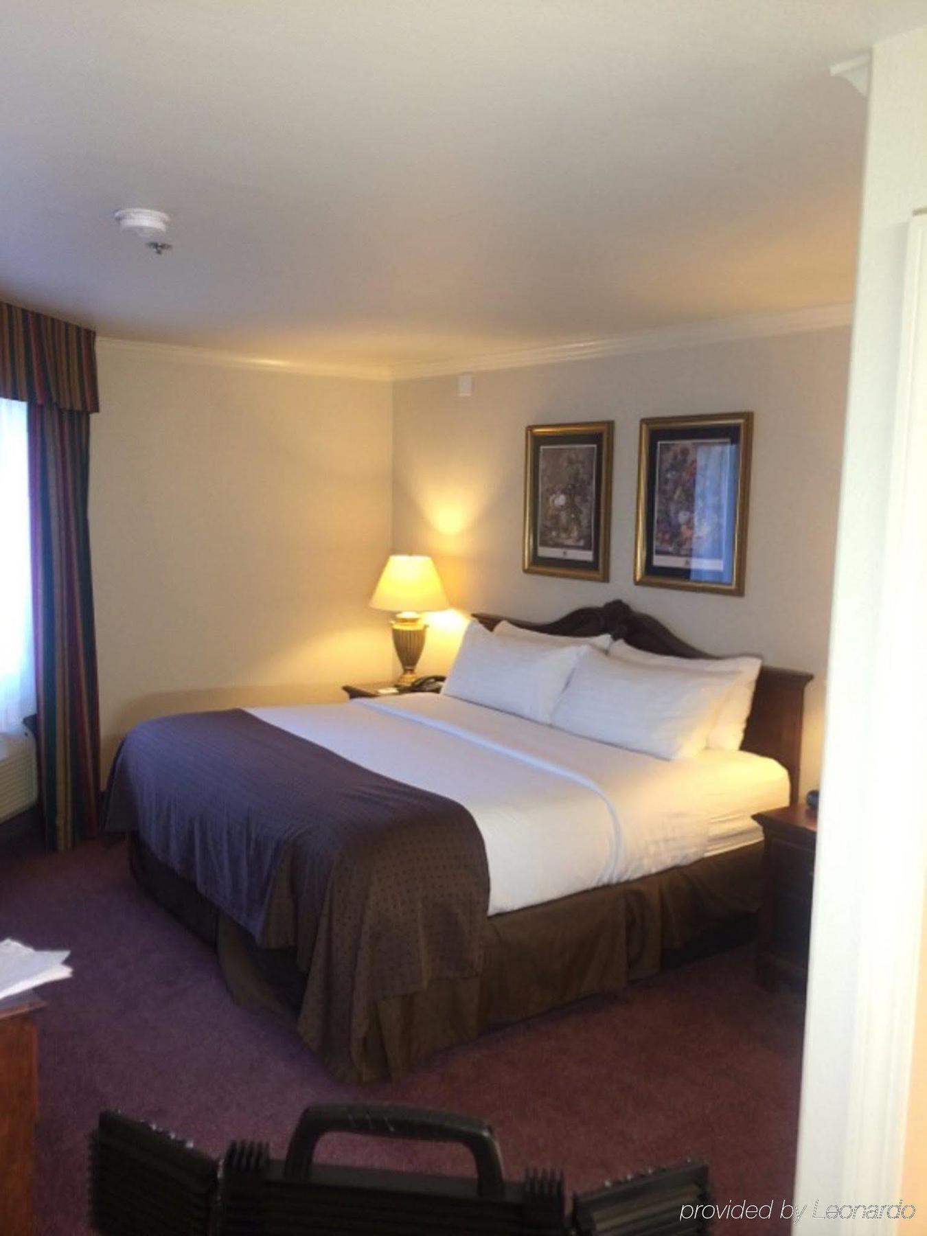 Holiday Inn Selma - Swancourt Εξωτερικό φωτογραφία